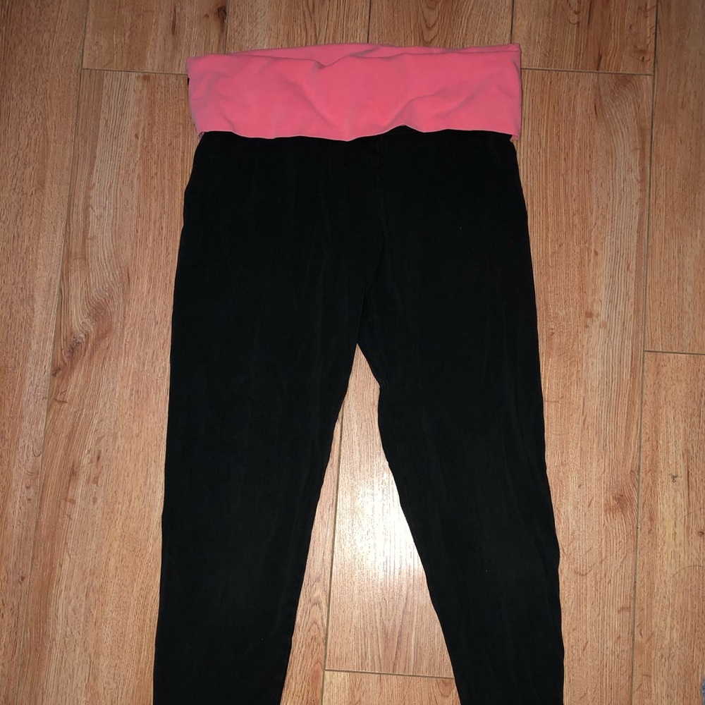 Pink leggings